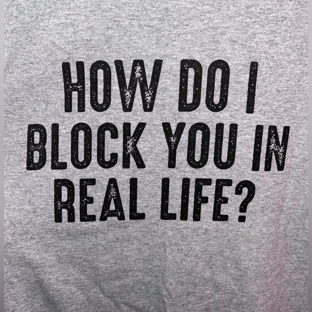 Gray Graphic T-Shirt with Bold Text, NWT! Size Small - Picture 2 of 4